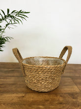 Load image into Gallery viewer, Tripoli Seagrass basket with handles
