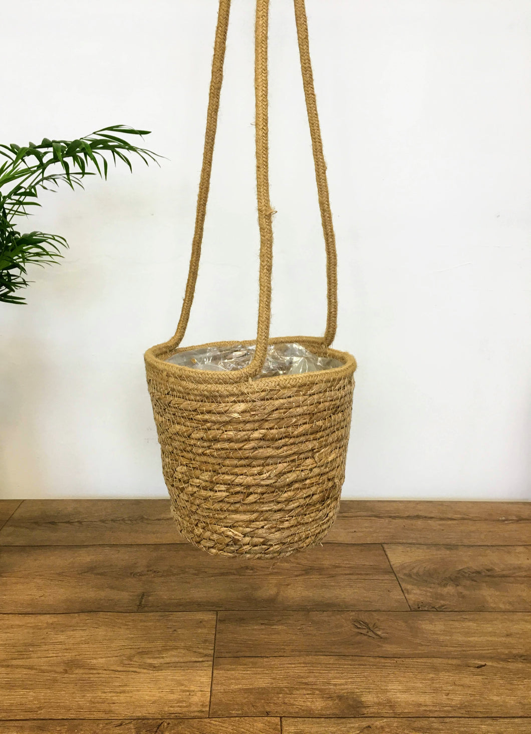 Natural seagrass hanging basket